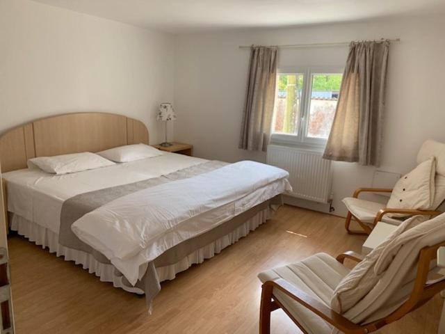 La Cour Des Cloches Bed & Breakfast Mainxe ภายนอก รูปภาพ